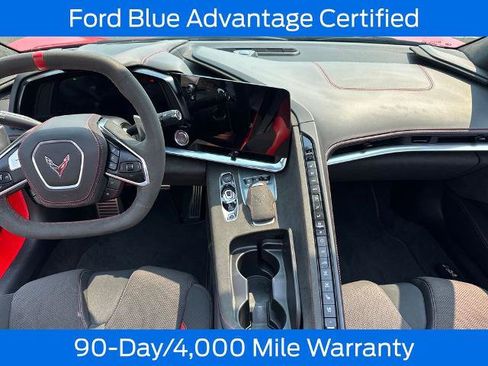 Used 2022 Chevrolet Corvette Stingray Premium Conv w/ Z51 Performance Package RWD image 19