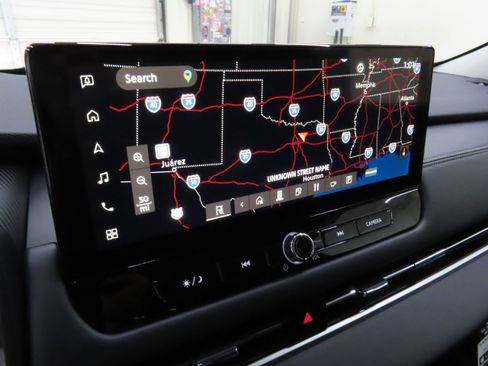 New 2025 Mitsubishi Outlander SE image 18