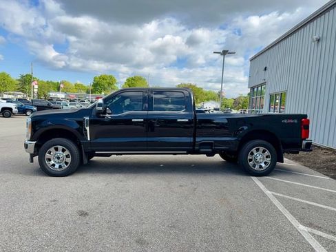 Used 2023 Ford F250 King Ranch w/ Chrome Package AWD/4WD image 4