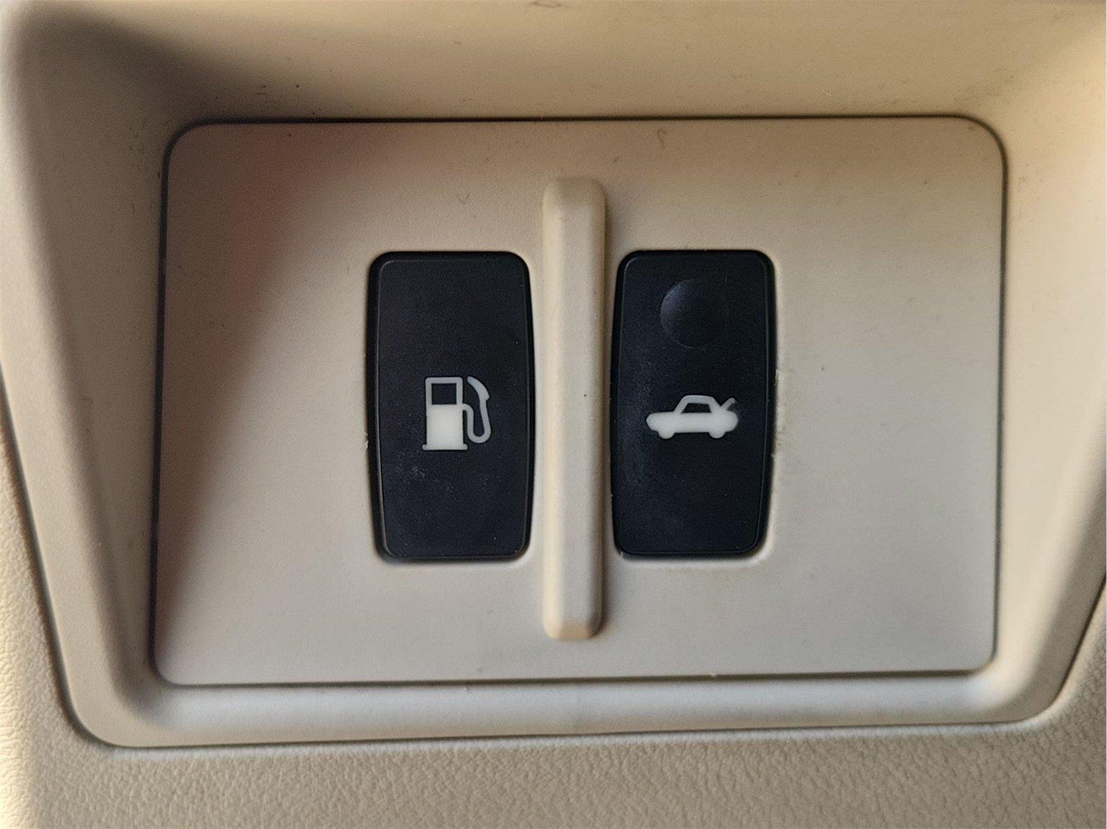 Used 2010 Lexus IS 250 AWD w/ Preferred Accessory Package image 16