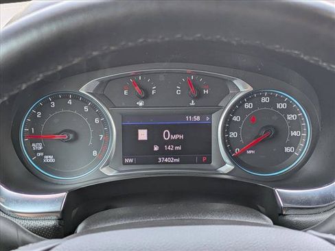 Used 2023 Chevrolet Traverse RS AWD/4WD image 11