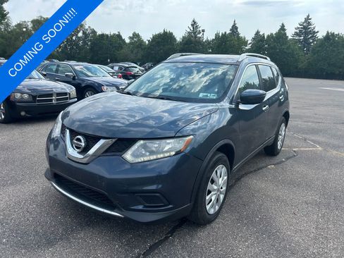 Used 2016 Nissan Rogue S w/ Appearance Package AWD/4WD image 1
