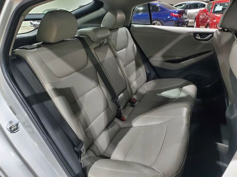 Used 2019 Hyundai Ioniq Limited FWD image 19