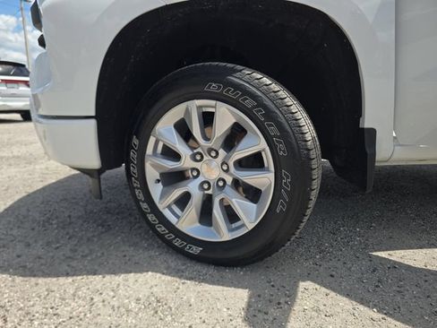 Used 2024 Chevrolet Silverado 1500 Custom RWD image 26