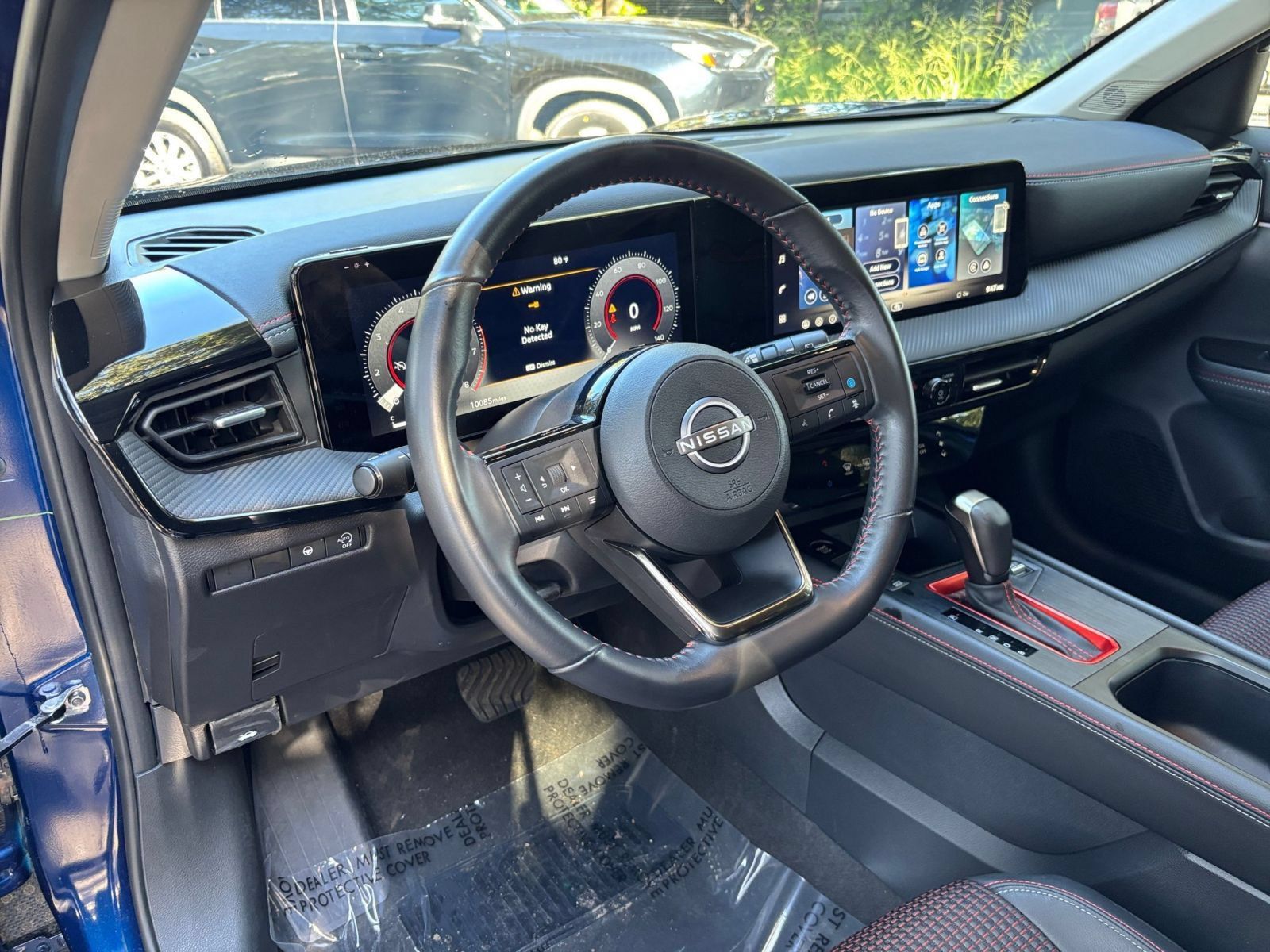 Used 2026 Nissan Kicks SR FWD image 32