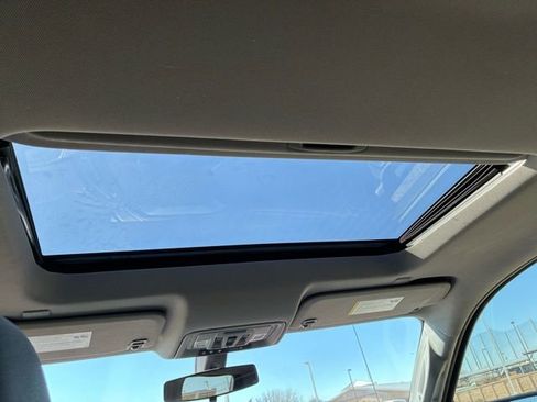 Used 2020 Chevrolet Silverado 1500 LT Trail Boss image 20