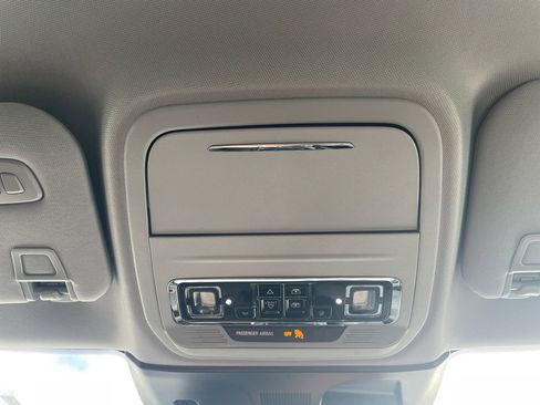 Used 2021 Lincoln Corsair Reserve w/ Equipment Group 201A image 29