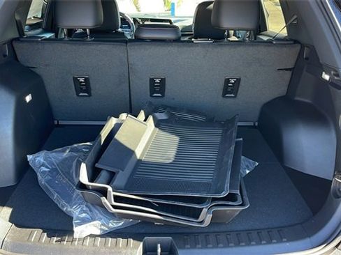 New 2026 Chevrolet Equinox RS w/ Convenience Package III image 32