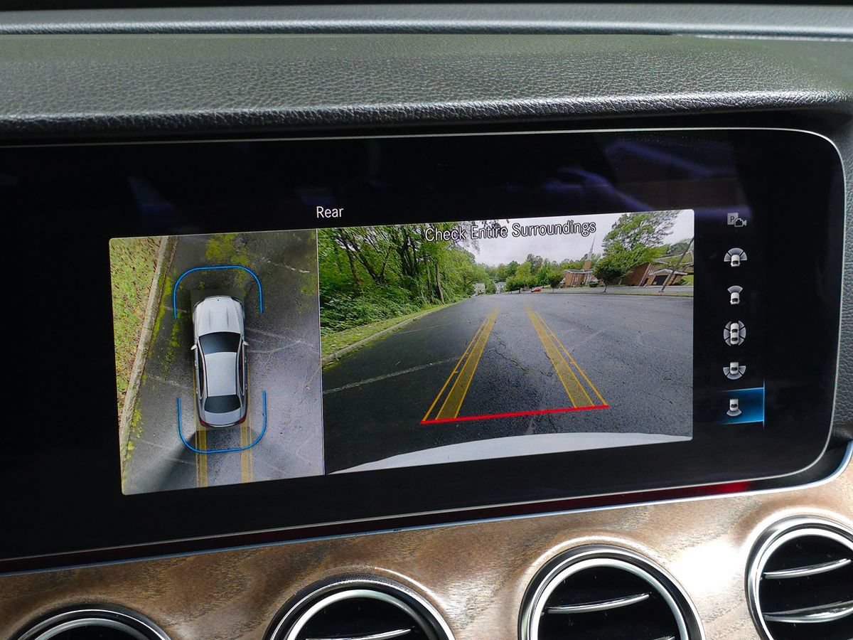 Used 2023 Mercedes-Benz E 350 4MATIC Sedan image 34