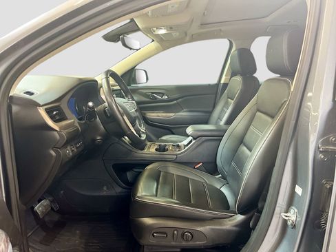 Used 2022 GMC Acadia Denali w/ Denali Ultimate Package AWD/4WD image 22