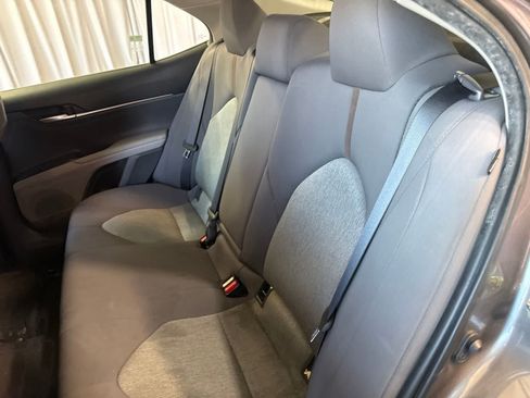 Used 2020 Toyota Camry LE FWD image 14