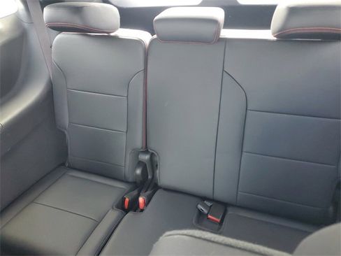 Certified 2024 Chevrolet Traverse RS w/ LPO, Floor Liner Package image 10