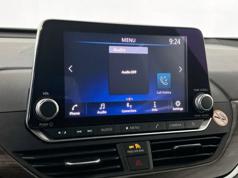 Used 2023 Nissan Altima 2.5 SV FWD image 28