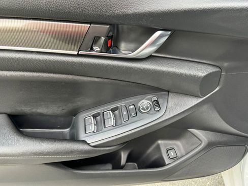 Used 2020 Honda Accord Sport image 13