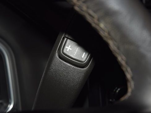 Used 2024 GMC Sierra 2500 Denali Ultimate image 40