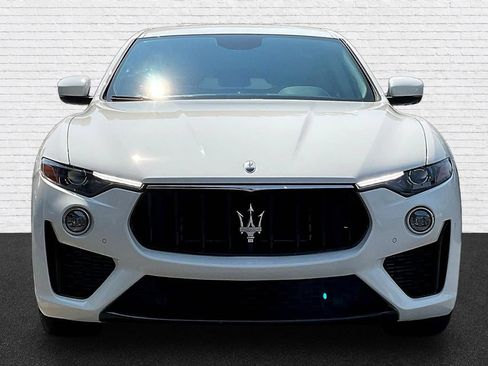 Used 2022 Maserati Levante Modena AWD/4WD image 2