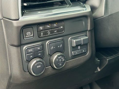 Used 2025 Chevrolet Tahoe RST w/ Comfort Package image 10