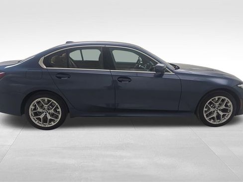 New 2026 BMW 330i xDrive Sedan w/ Convenience Package AWD/4WD image 10