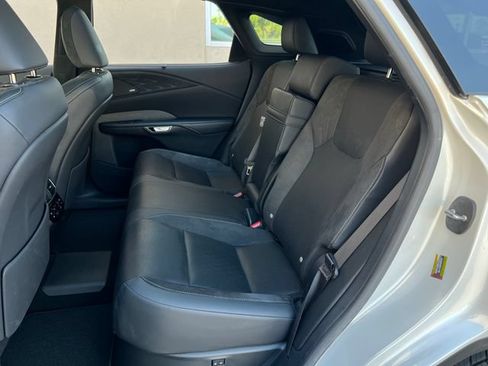 Used 2025 Lexus RX 450h AWD w/ Convenience Package image 35