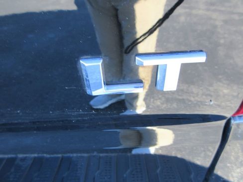 Used 2022 Chevrolet Silverado 1500 LT image 13