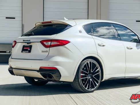 Used 2019 Maserati Levante Trofeo AWD/4WD image 62