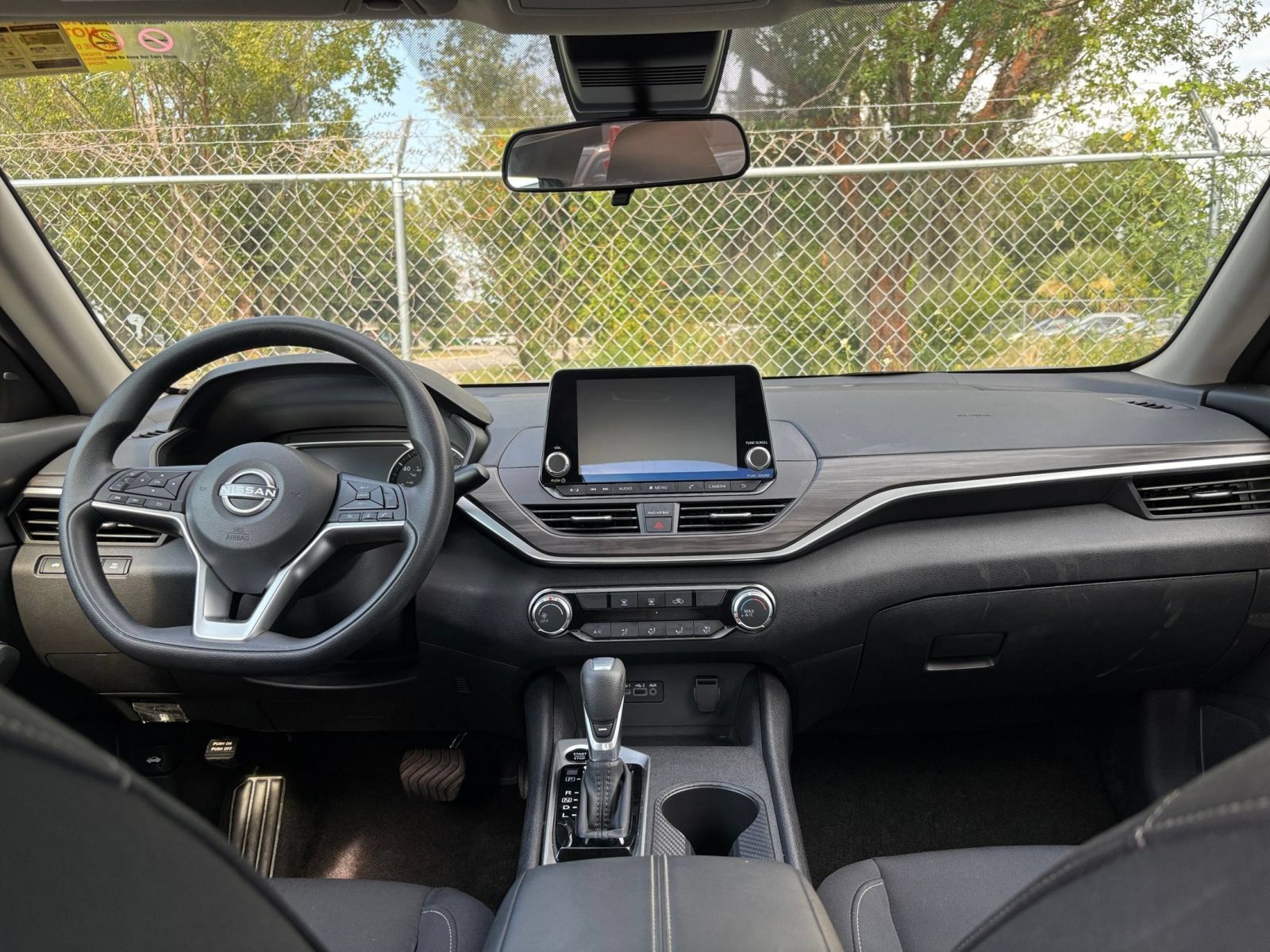 Used 2026 Nissan Altima 2.5 SV FWD image 32