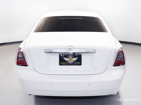 Used 2022 Rolls-Royce Ghost Extended Wheelbase AWD/4WD image 8