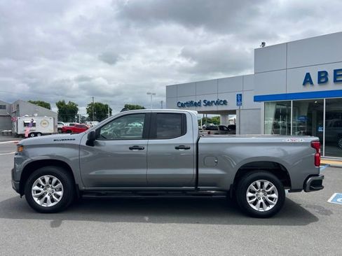 Used 2020 Chevrolet Silverado 1500 Custom w/ Custom Value Package AWD/4WD image 12