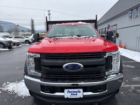 Used 2019 Ford F550 4x4 Regular Cab Super Duty image 8