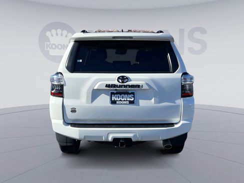 Used 2023 Toyota 4Runner SR5 image 15
