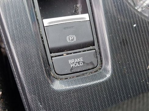 Used 2024 Honda Civic Sport image 17