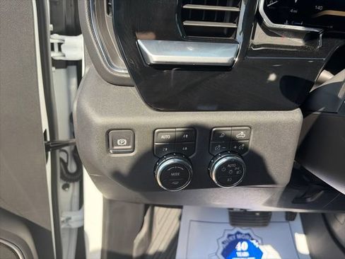 New 2026 GMC Sierra 1500 Elevation w/ Elevation Premium Package AWD/4WD image 19