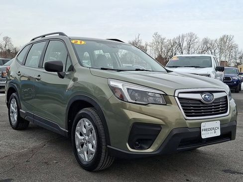 Used 2021 Subaru Forester image 3