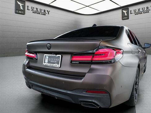 Used 2023 BMW 530i w/ M Sport Package image 15