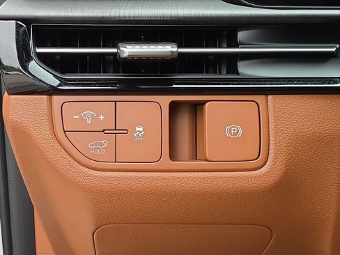 New 2026 Kia Sportage X-Line w/ X-Line Premium Package AWD/4WD image 29