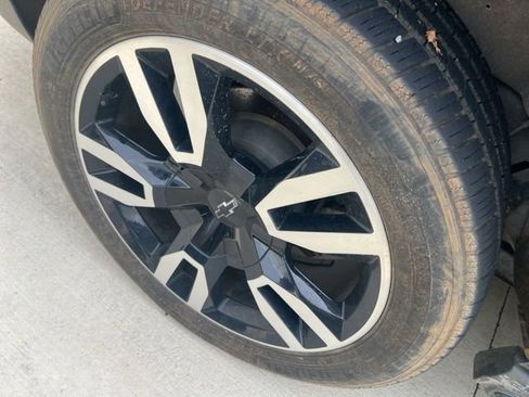Used 2019 Chevrolet Tahoe Premier AWD/4WD image 8