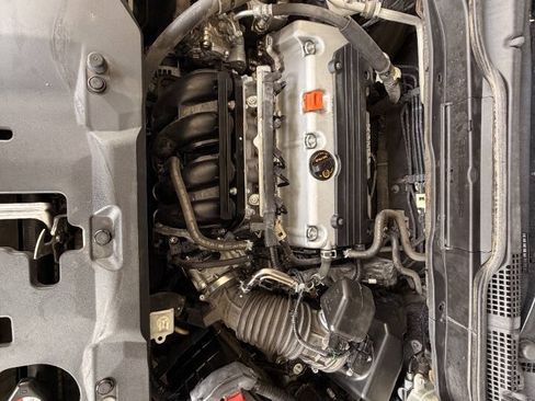 Used 2011 Honda CR-V EX image 15