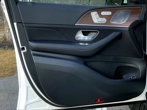 Certified 2025 Mercedes-Benz GLE 350 GLE 350 image 14