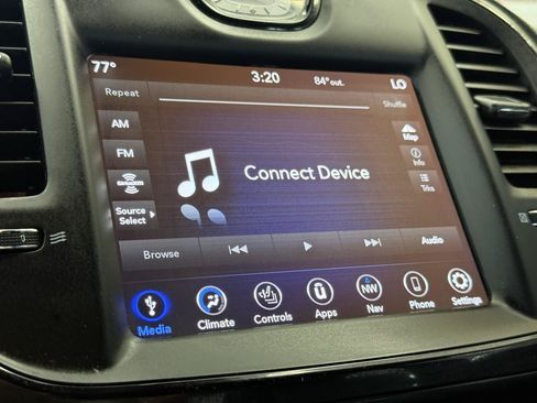 Used 2020 Chrysler 300 S w/ 300S Premium Group AWD/4WD image 59