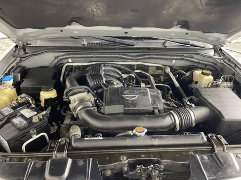 Used 2014 Nissan Xterra S image 22