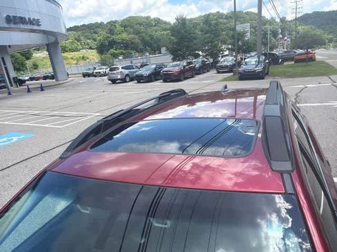 Used 2022 Subaru Outback Premium AWD/4WD image 4