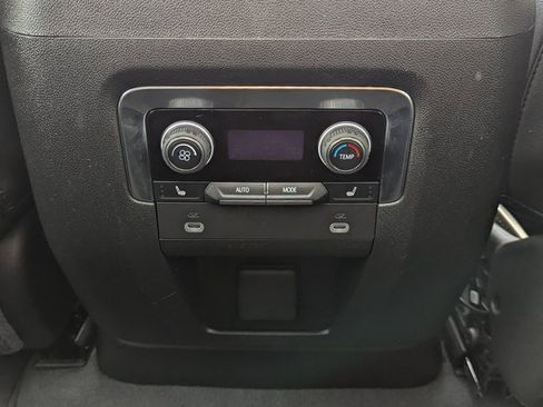 Used 2023 Chevrolet Tahoe Premier w/ Premium Package 2 image 9