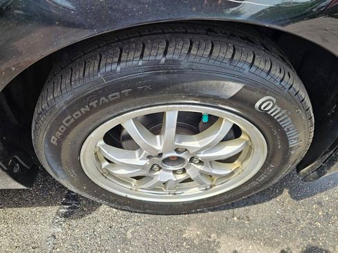 Used 2012 Toyota Prius V Three FWD image 14