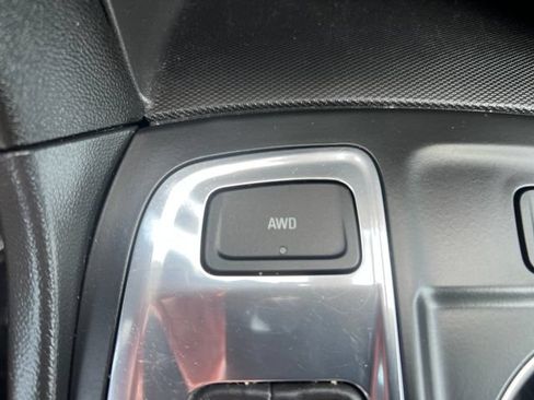 Certified 2024 Chevrolet Equinox LT AWD/4WD image 24