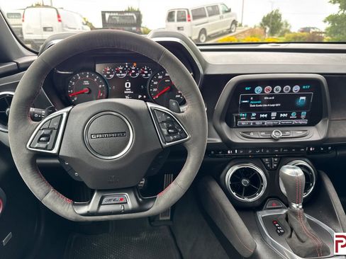 Certified 2018 Chevrolet Camaro ZL1 RWD image 16