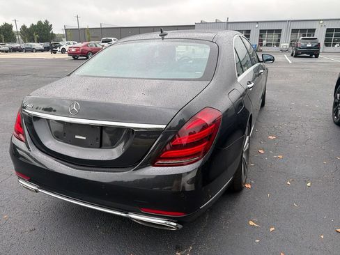 Used 2019 Mercedes-Benz S 560 Sedan image 4