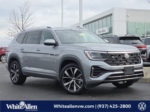 Used 2025 Volkswagen Atlas SEL Premium R-Line image 1