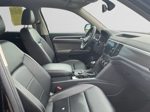 Used 2023 Volkswagen Atlas SE w/ Panoramic Sunroof Package AWD/4WD image 15