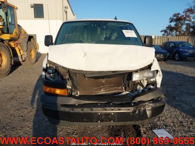 Used 2020 Chevrolet Express 2500 RWD image 8