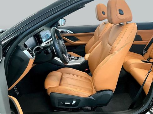 Used 2022 BMW M440i Convertible RWD image 7